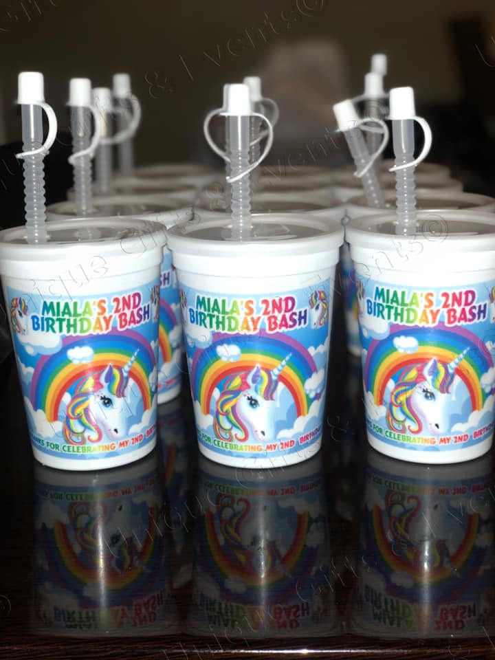 12 oz plastic cups with lids & straws by the Dz